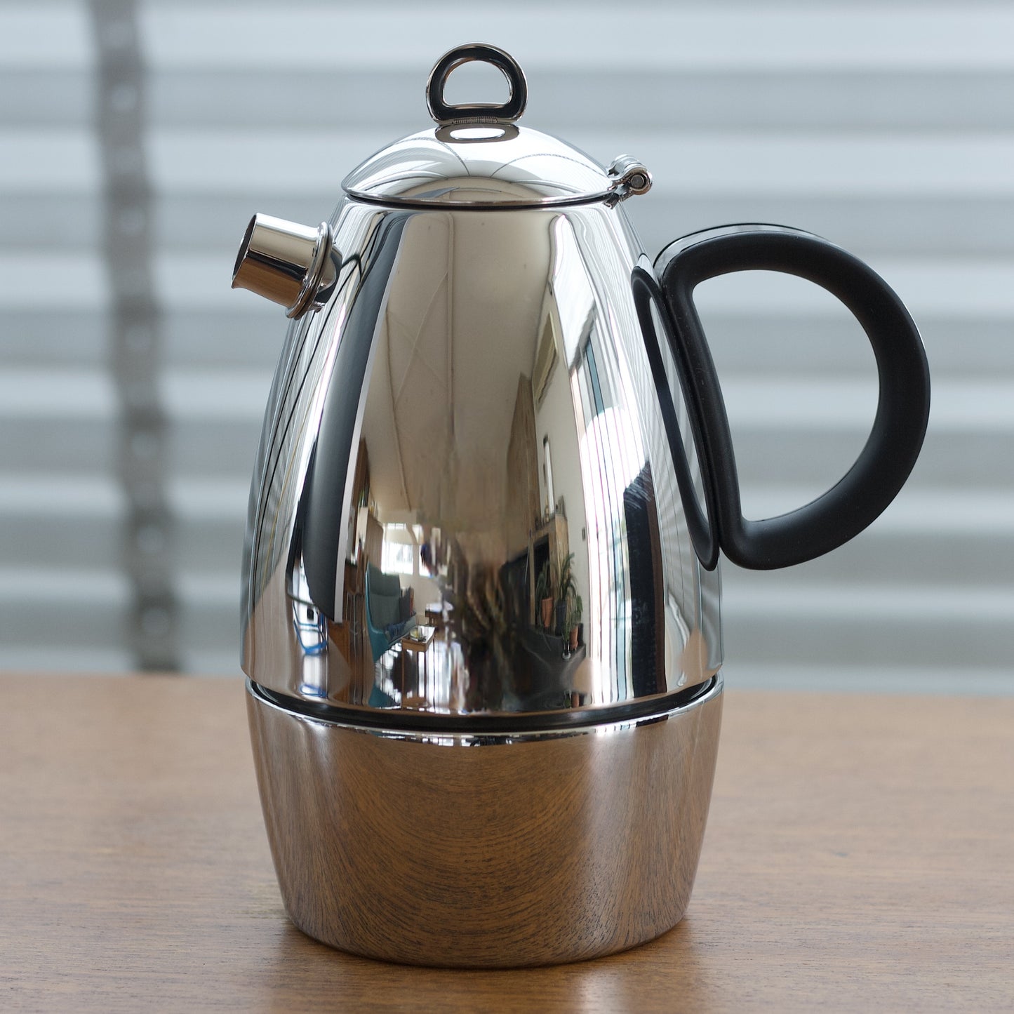 Incasa Stainless Steel Belly espresso maker.